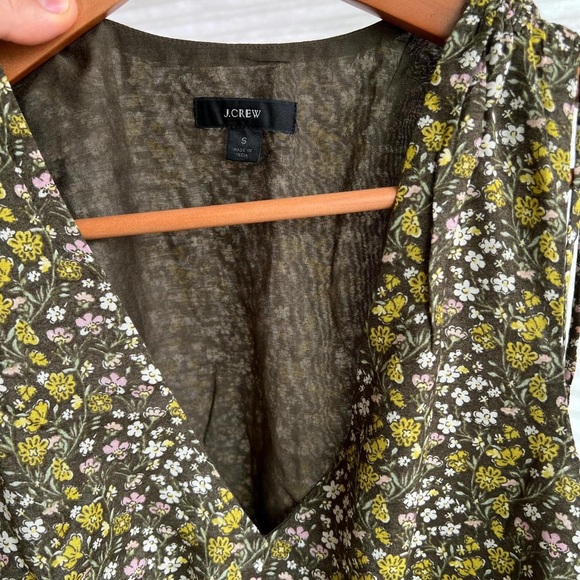 J. Crew V-neck Cotton Voile Top Green Floral Stripe Sleeveless Peplum Small - Picture 6 of 8